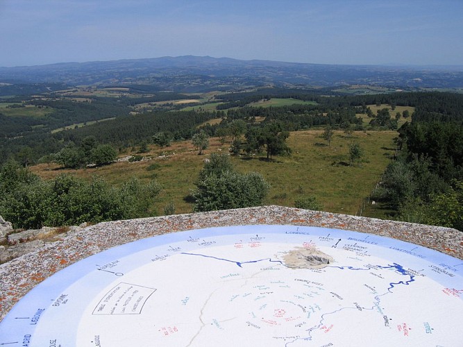 L'apprenti botaniste - Sentier du puy de la Tuile