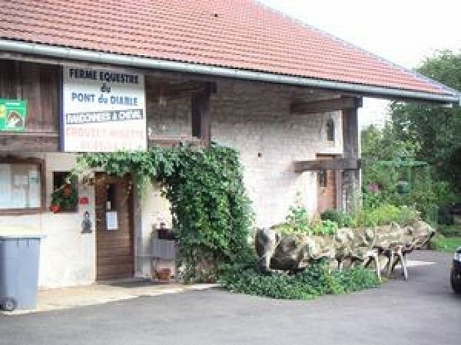 GÎTE D'ÉTAPE - FERME ÉQUESTRE DU PONT DU DIABLE_1