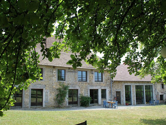 GÎTE DE GROUPE - ENTRE LOUE ET LISON_1