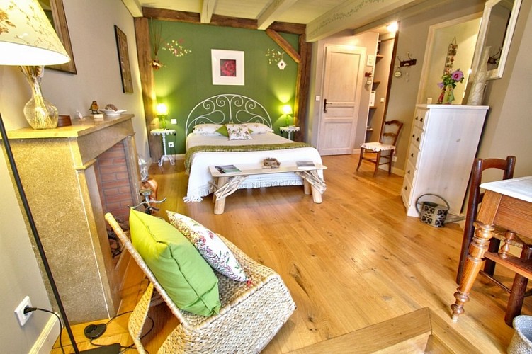 Chambre d'hôtes SITTELLE - LA GRANGE DU HÉRISSON_6