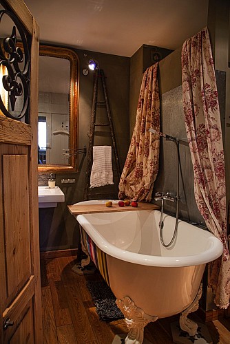 © COUSIN Sophie - La maison d'à coté (21)