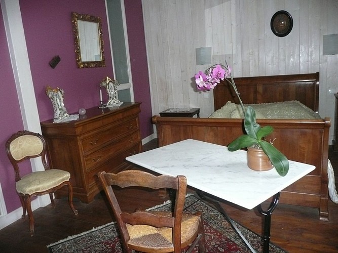 CHAMBRES D'HÔTES - 1873_4