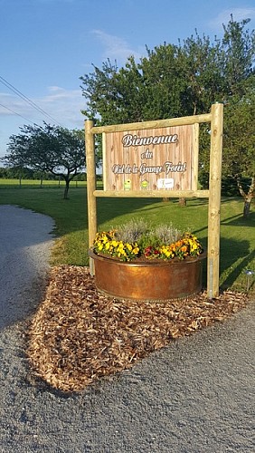 ENTREE CHAMBRES D'HÔTES - AU NID DE LA GRANGE FOREST_4