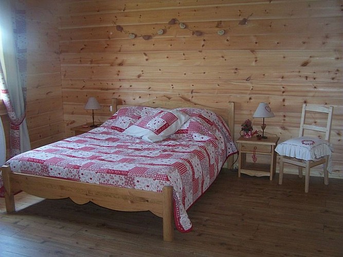 CHAMBRES D'HÔTES - AU NID DES ROUGES GORGES AU NID DE LA GRANGE FOREST_7