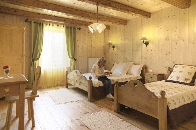 CHAMBRES D'HÔTES - LA FERME DES RAVIÈRES_4