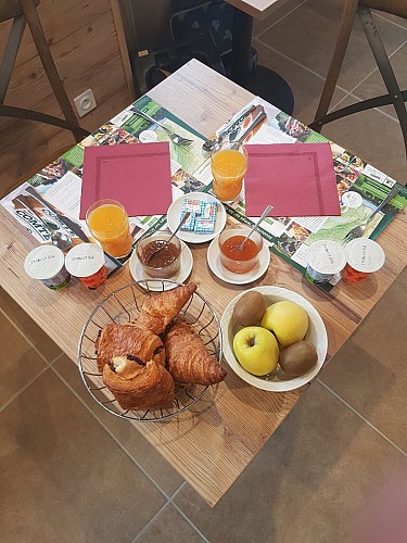 HÔTEL - LE CHALET DE LA SOURCE_8