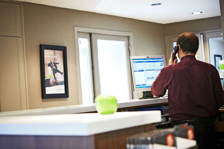 HÔTEL - CAMPANILE BESANCON OUEST – CHATEAUFARINE_6