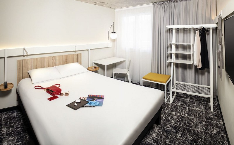 Ibis Pontarlier 6550