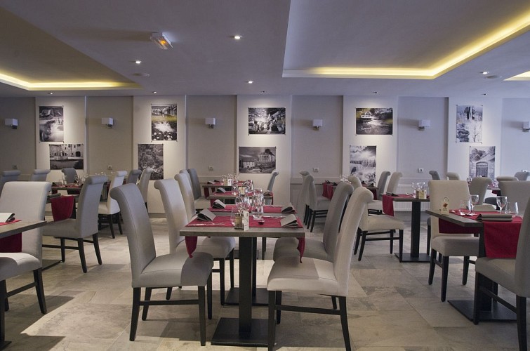 La Table de Gustave / @ Cyril Lidoine