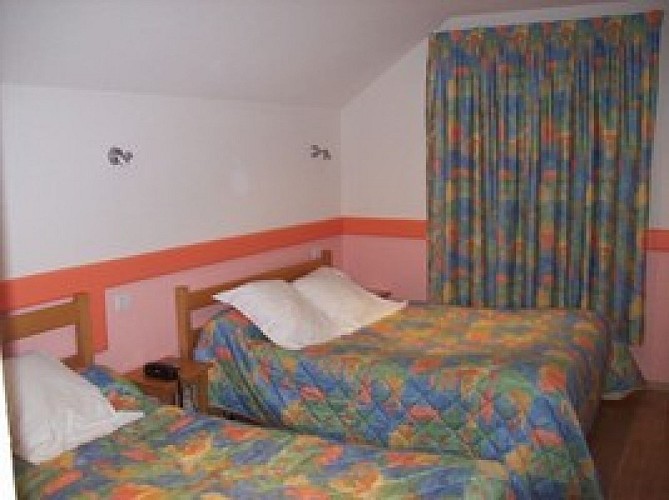 HÔTEL - LES GENTIANES_2