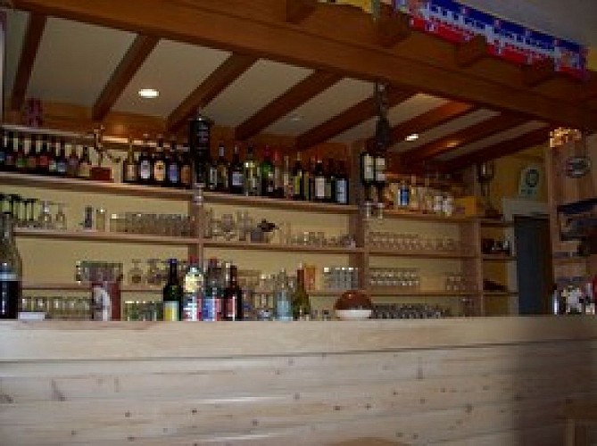 HÔTEL - LES GENTIANES_4