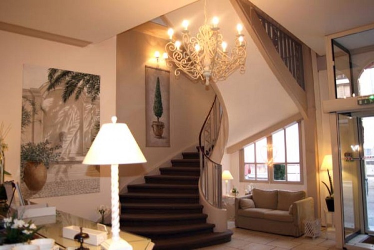 BRIT HÔTEL MONTBÉLIARD CENTRE BRISTOL