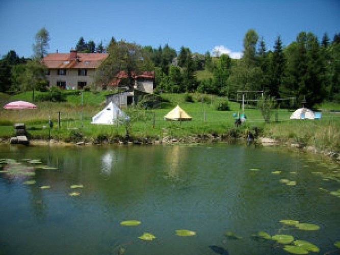 AIRE NATURELLE DE CAMPING - LE CASTELBLANC_1