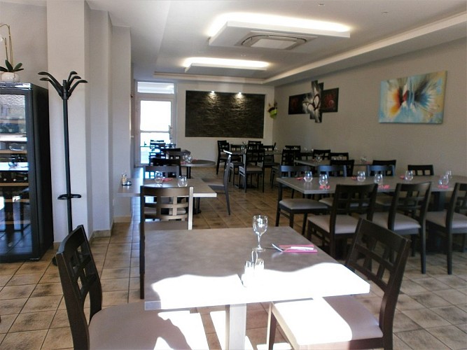 RESTAURANT DE LA RIVE