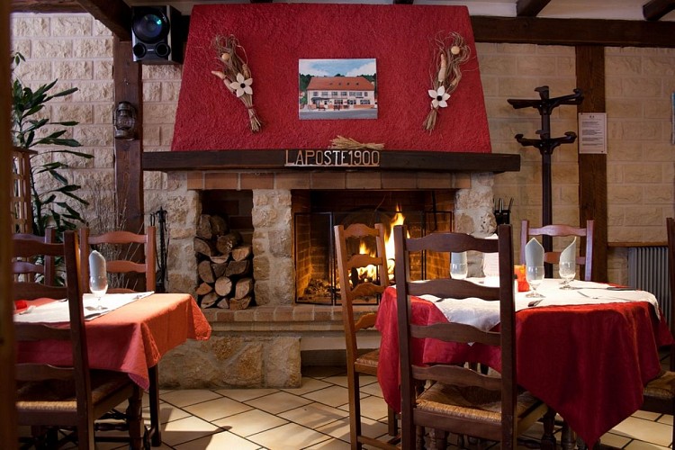 HOTEL-RESTAURANT LA POSTE, LE 1900_2