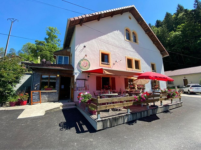 RESTAURANT - AUBERGE DE LA COMBE GEAY_3