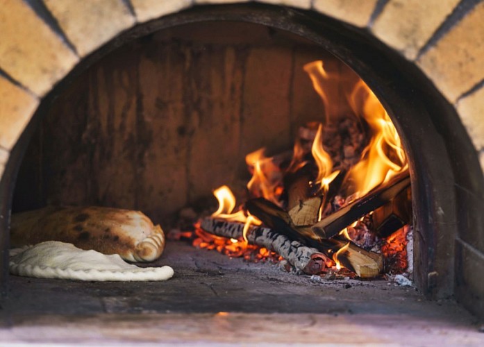 Pizzas cuites au feu de bois