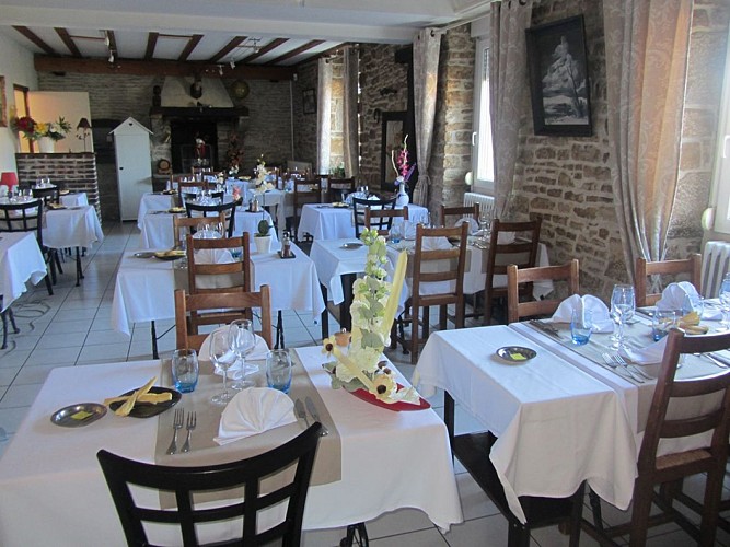 RESTAURANT - LA TRUITE DE LA LOUE_1