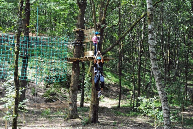 Parc acrobatique dans les arbres Diège Aventures_1
