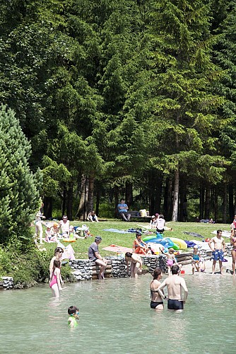 Lac Bleu beach with lifeguard