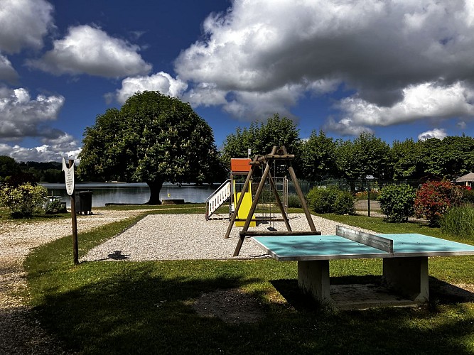 Beach at Aiguebelette-le-lac