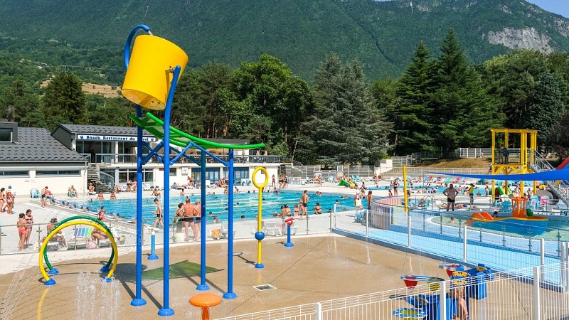Morel Aquatic Center