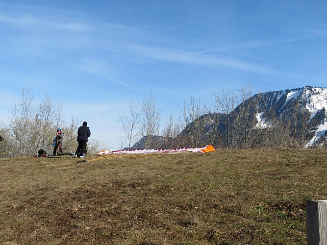 Opstijgen vanaf Le Hucel