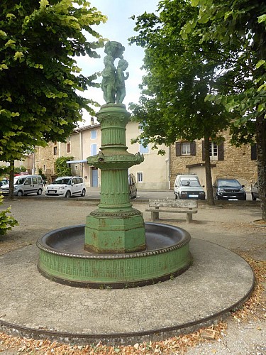 La Fontaine Mazet