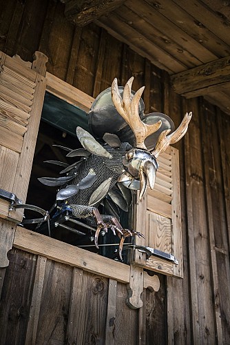 La Source, ein Spielpark und eine Erkundung der Alpe