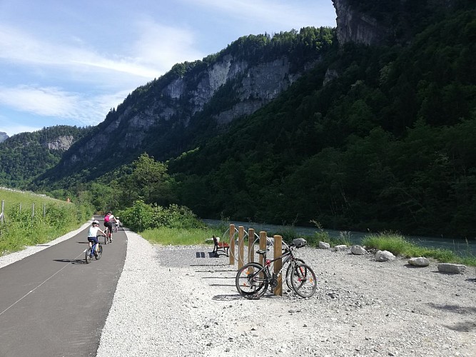 De Cluses à Magland - Circuit vélo