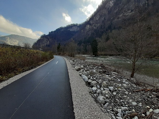 De Cluses à Magland - Circuit vélo