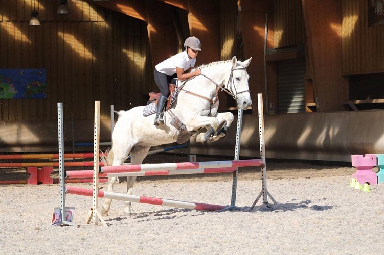 Berges de la Chaise Park Equestrian Center