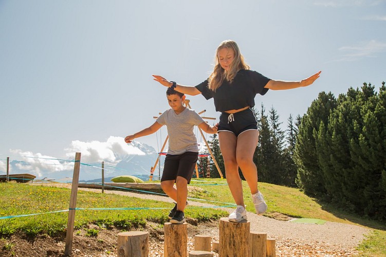 Panoramic playground