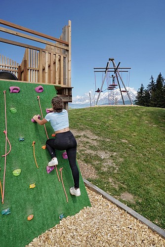 Panoramic playground