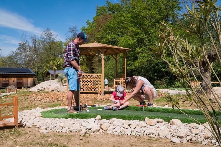 Minigolf - Domaine de la Dombes