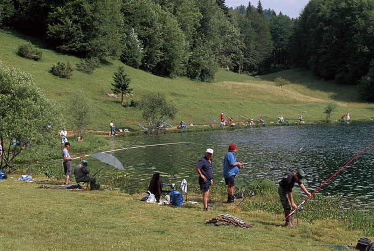 Pêcher au  lac Genin
