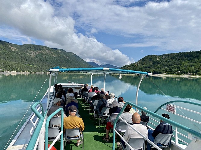 Traversées avec le bateau La MIRA