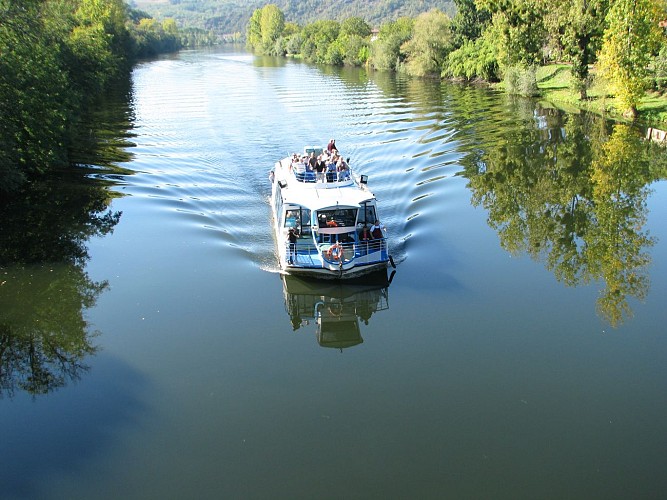 Bateau électrique L'Olt - Croisières thématiques