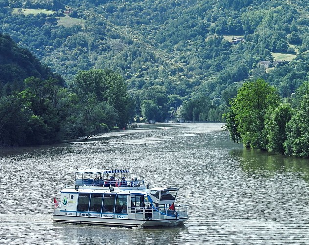 Bateau électrique L'Olt - Croisières thématiques