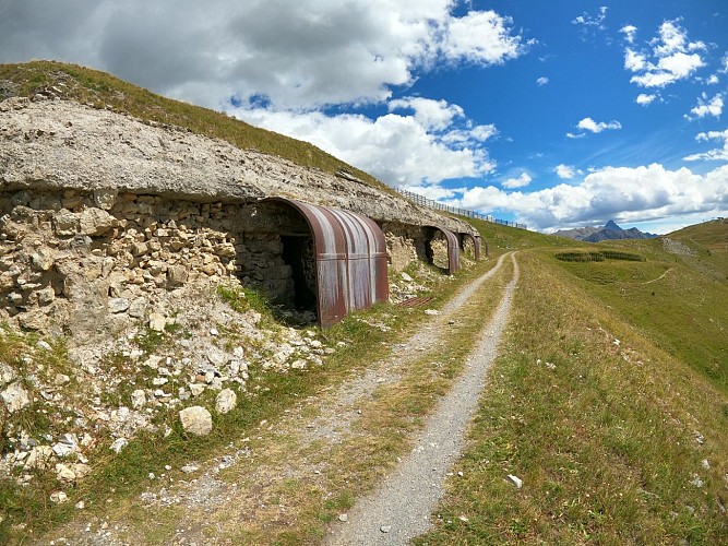 Randonnée - Le Tour des Forts par le Télémix des Chalmettes et le Télésiège des Gondrans