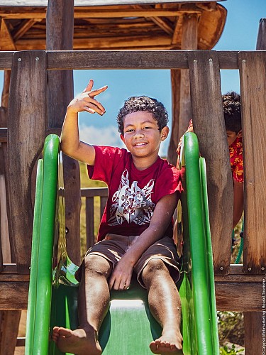 Aire de jeux pour  enfants à Deva
