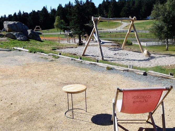 Aire de jeux au Col de la Loge