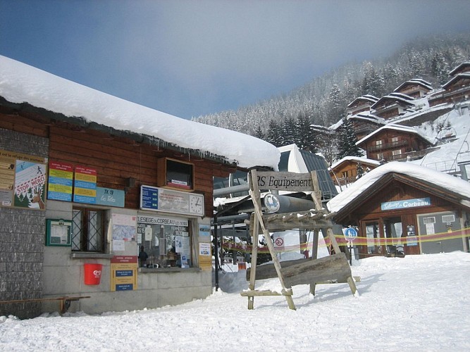 Le Corbeau Chairlift