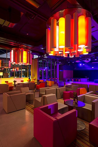 Bar lounge, dancefloor, Discothèque - Casino JOA de Montrond