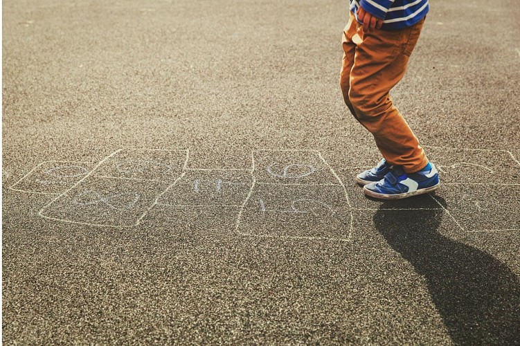 Aire de jeux - Civens