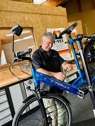 Entretien sérieux et régulier des vélos !