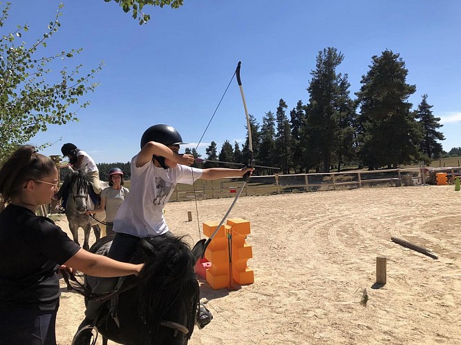 301528134_766681994658357_3255291561965113832_n