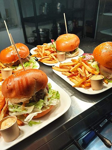 Burger du motor grill 