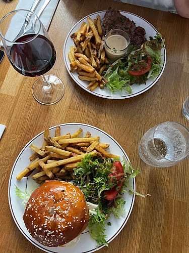 Restaurant et caviste