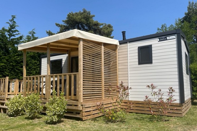 Cottage avec terrasse bois